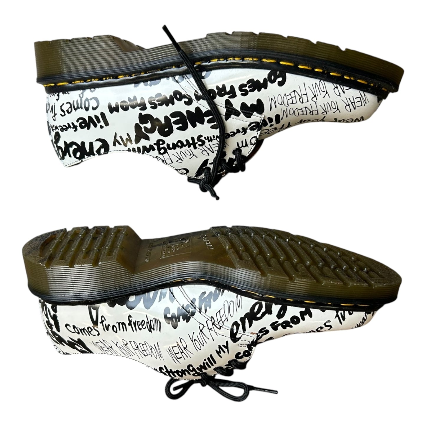 Comme des garçons x Dr martens low boot