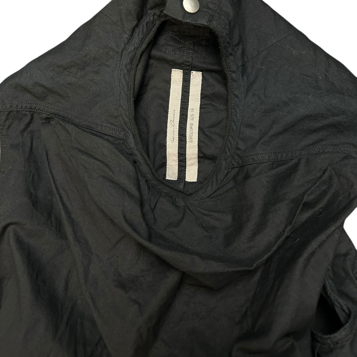 Rick Owens SS 16 cyclops teeth fangs vamp sleeveless tunic