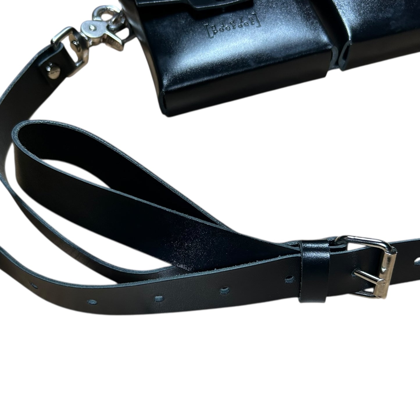 Niels Peereer belt bag